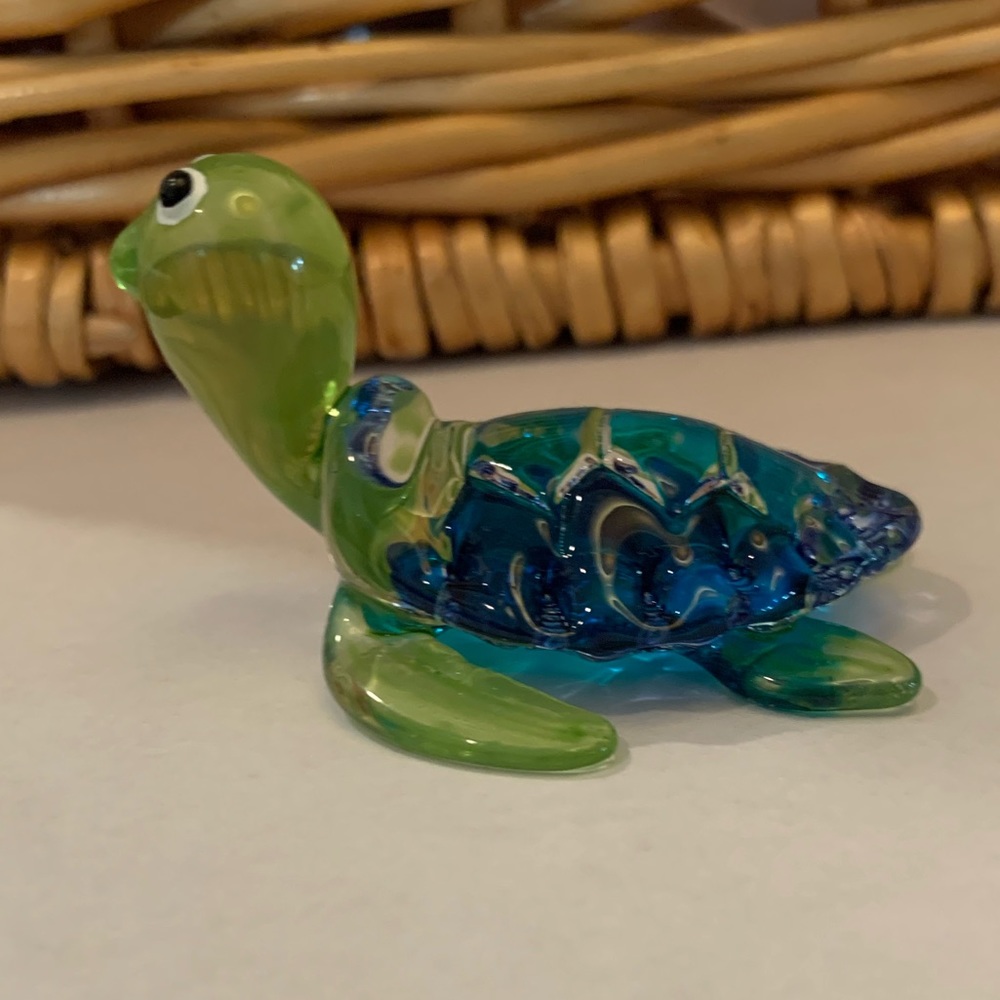 Glass figure - Picture 4 of 5